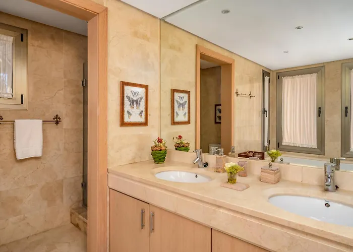 El Retiro Sea Views By Lica Homes * Estepona