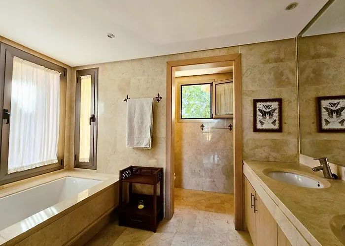 El Retiro Sea Views By Lica Homes Estepona