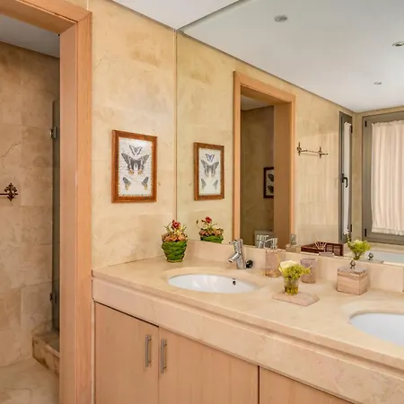 El Retiro Sea Views By Lica Homes * Estepona